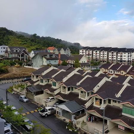Azizi&Yati Muslim Homestay キャメロンハイランド エクステリア 写真